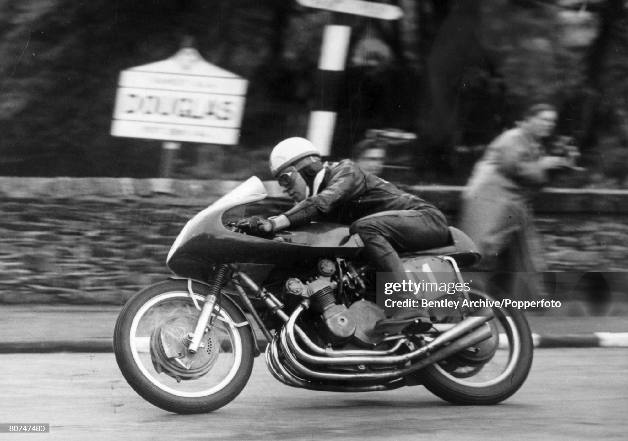 Historic Motorcycle Grand Prix Photos 1