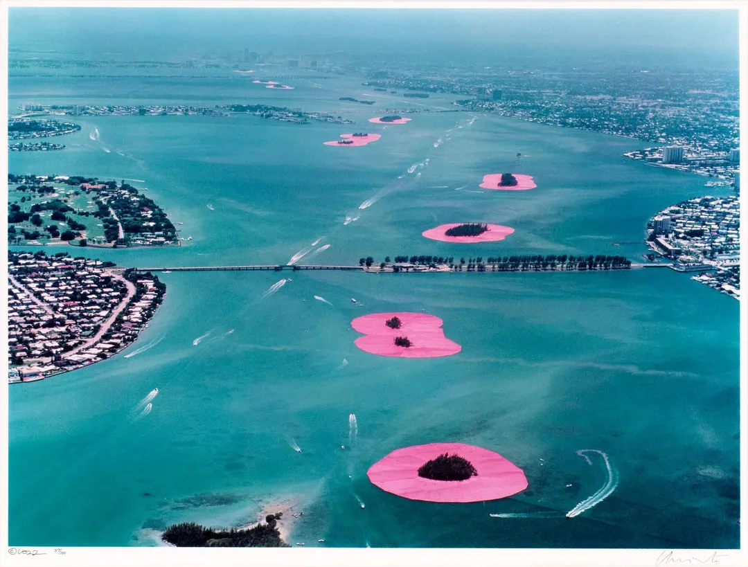 Tribute to artists: Christo and Jeanne-Claude,