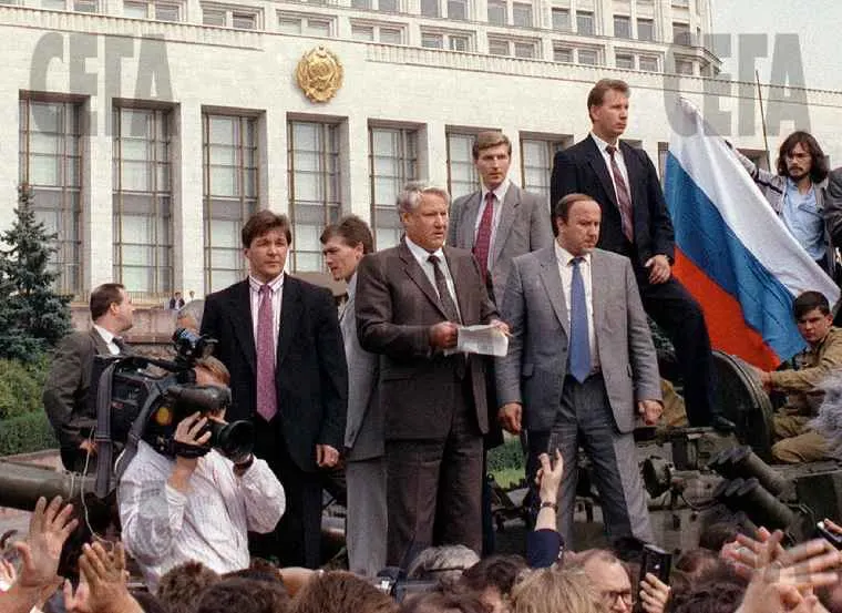 Fragments of the history of modern Russia.